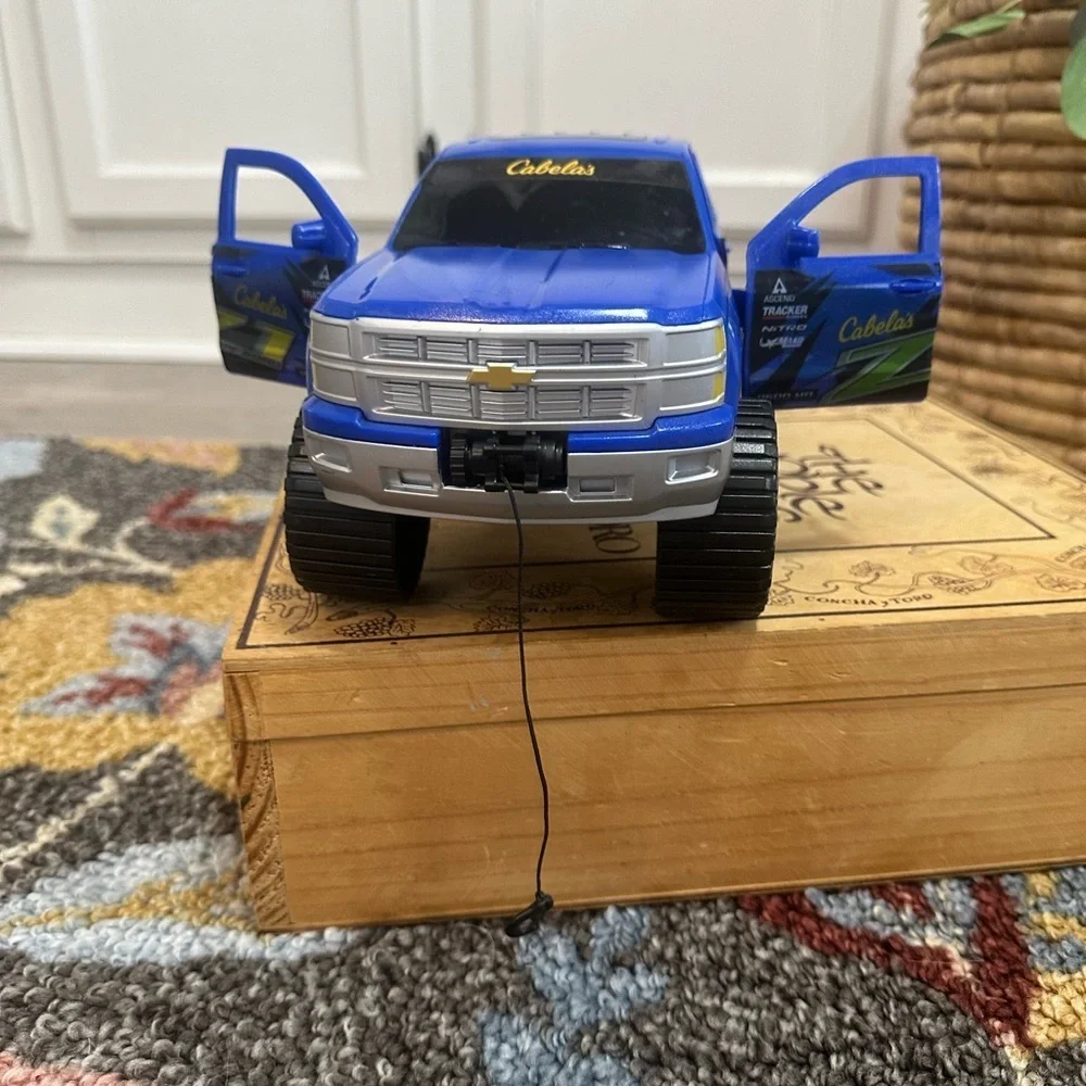 Vintage Tree House Kids CABELAS Off Road Chevrolet toy Truck Rare Blue